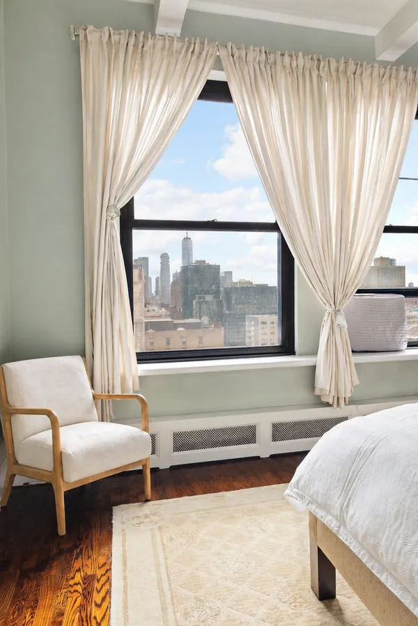 $1,595,000 | 250 Mercer Street, Unit B1502 | Greenwich Village