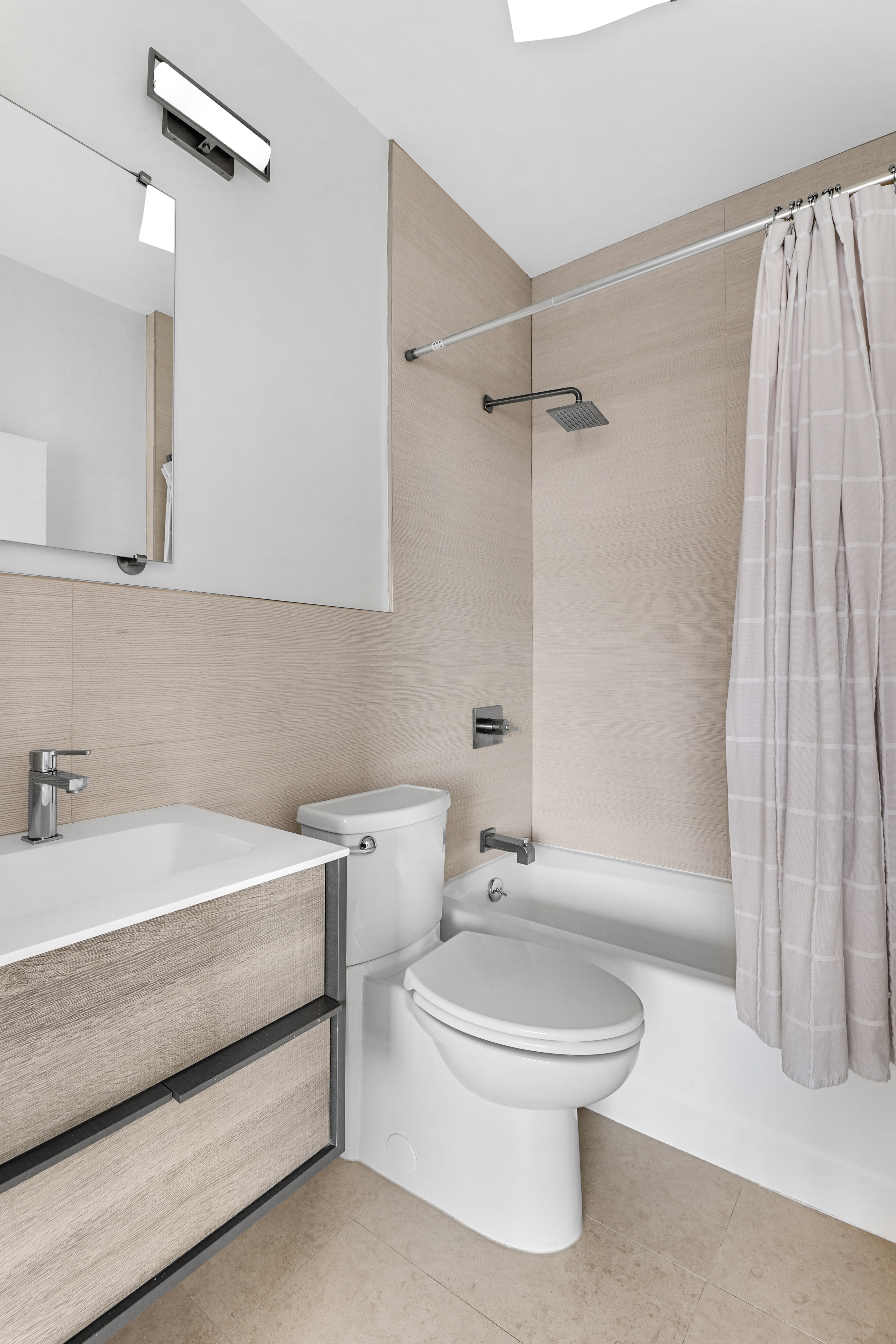 167 East 61st Street, Unit 30E Manhattan, NY 10065 - Photo 11 of 17