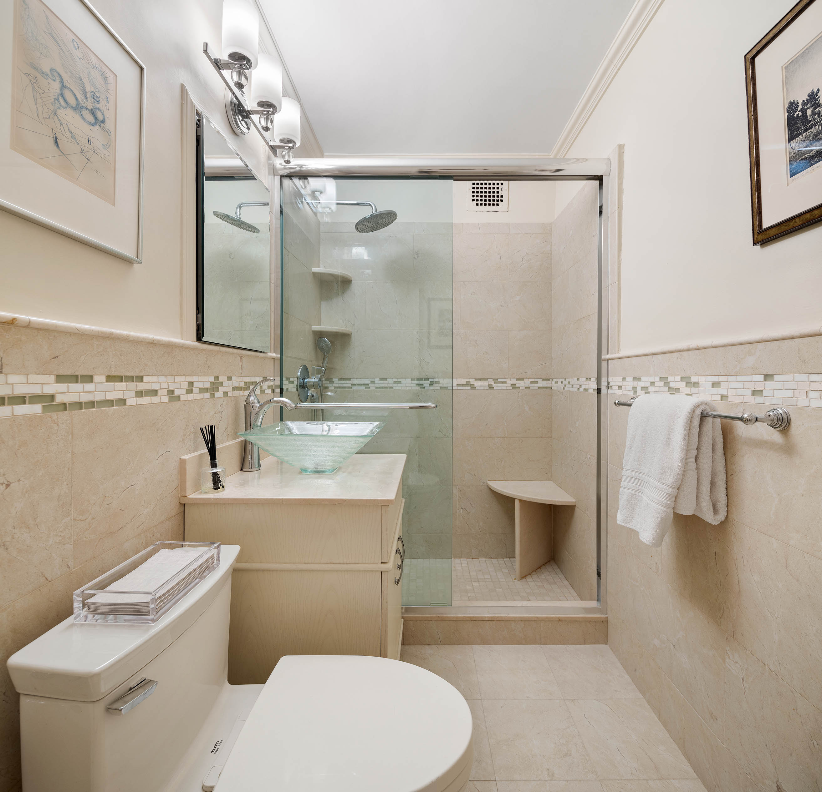 315 East 72nd Street, Unit 16J Manhattan, NY 10021 - Photo 5 of 7