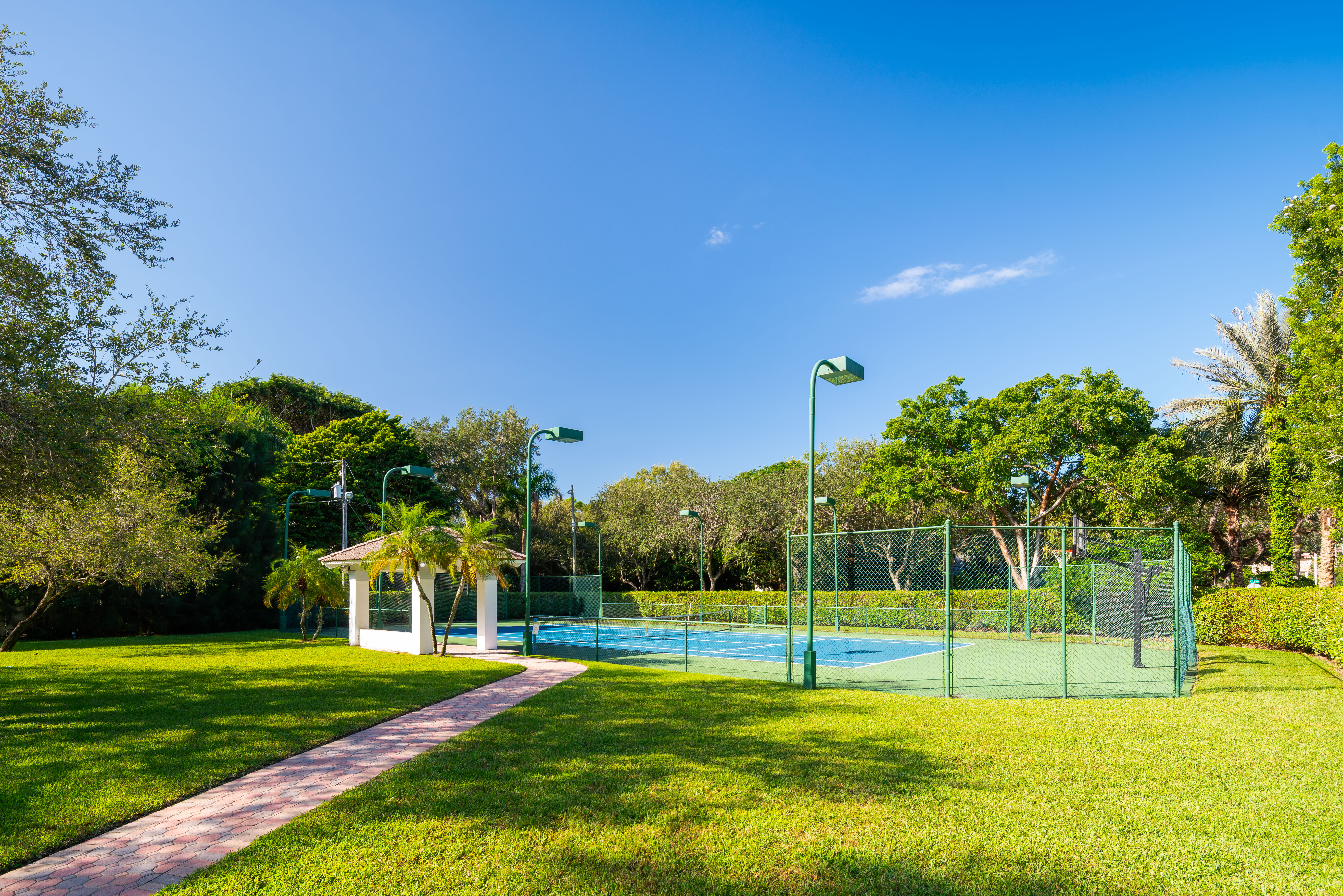 4871 Southwest 74th Terrace Miami, FL 33143 - Photo 45 of 53