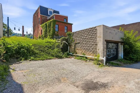 $899,000 | 3329 Liberty Avenue, Pittsburgh, PA 15201