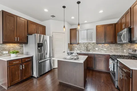 $330,000 | 2605 Witsome Loop, Unit 40, Austin, TX 78741