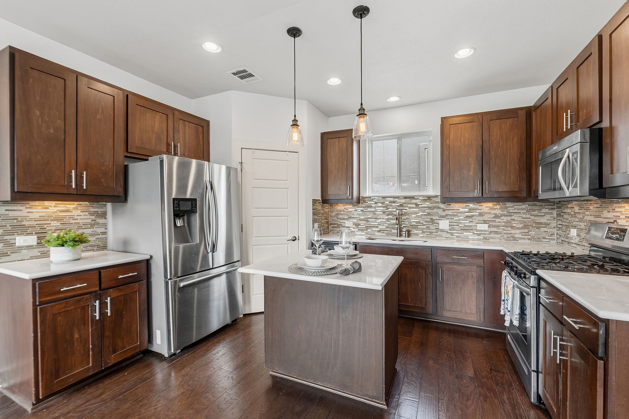 2605 Witsome Loop, Unit 40 Austin, TX 78741 - Photo 17 of 48