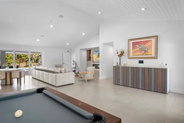 $2,925,000 | 9201 Southwest 102nd Street, Miami, FL 33176
