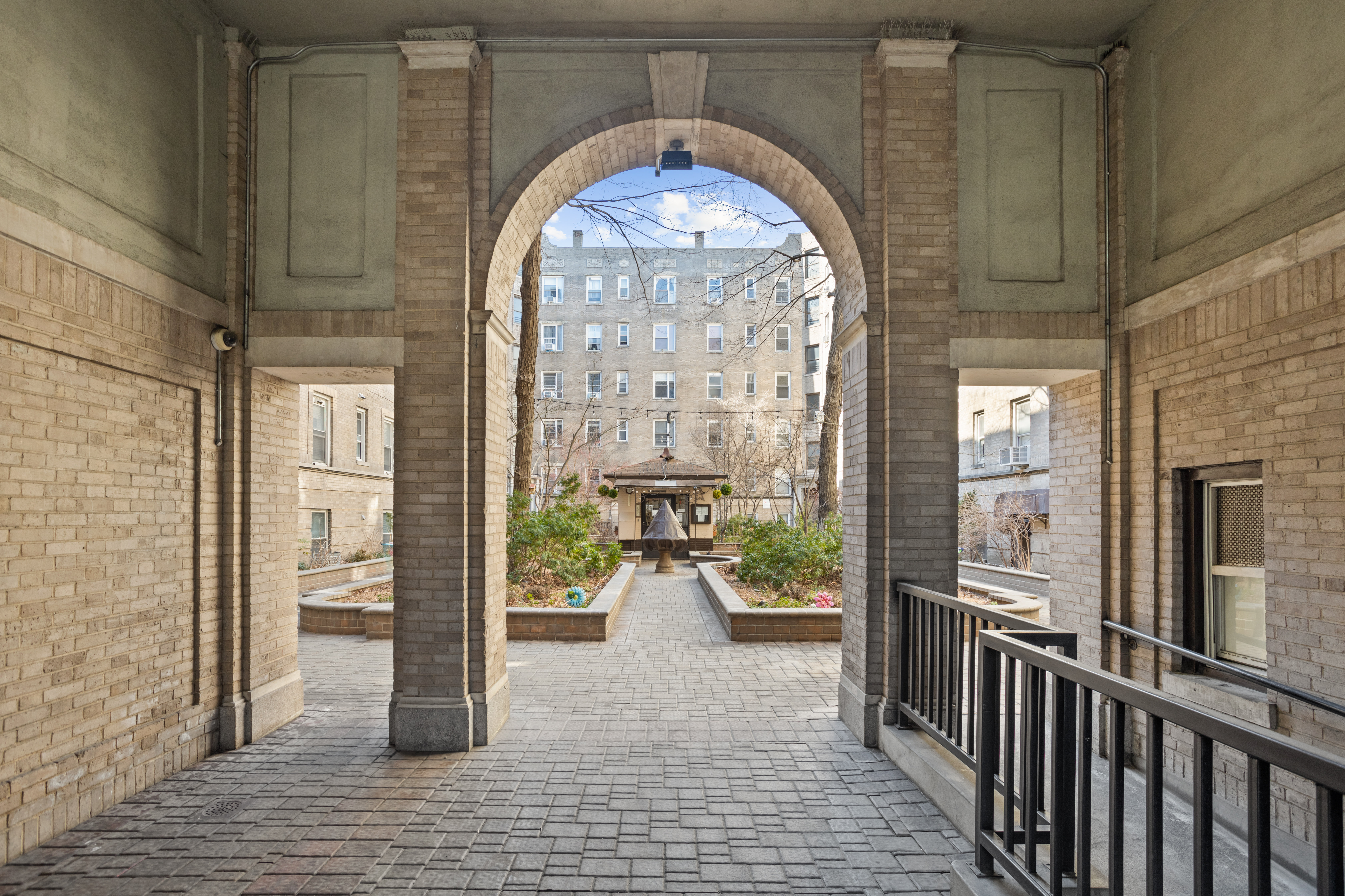 45-08 40th Street, Unit D51 Queens, NY 11104 - Photo 9 of 10
