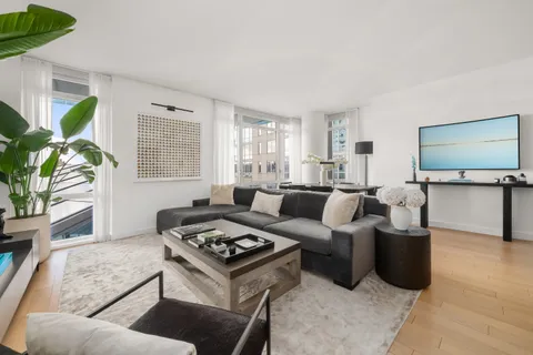 $2,295,000 | 22 North 6th Street, Unit 4S | Williamsburg