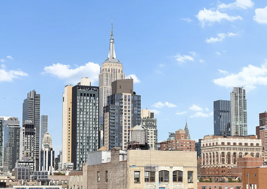 166 West 18th Street, Unit PHA Manhattan, NY 10011 - Photo 15 of 26 a view of a city with tall buildings