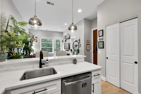 $365,000 | Georgia Avenue Northwest, Washington, DC 20011