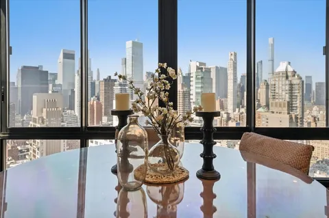 $3,350,000 | 304 East 65th Street, Unit PHB/D | Lenox Hill