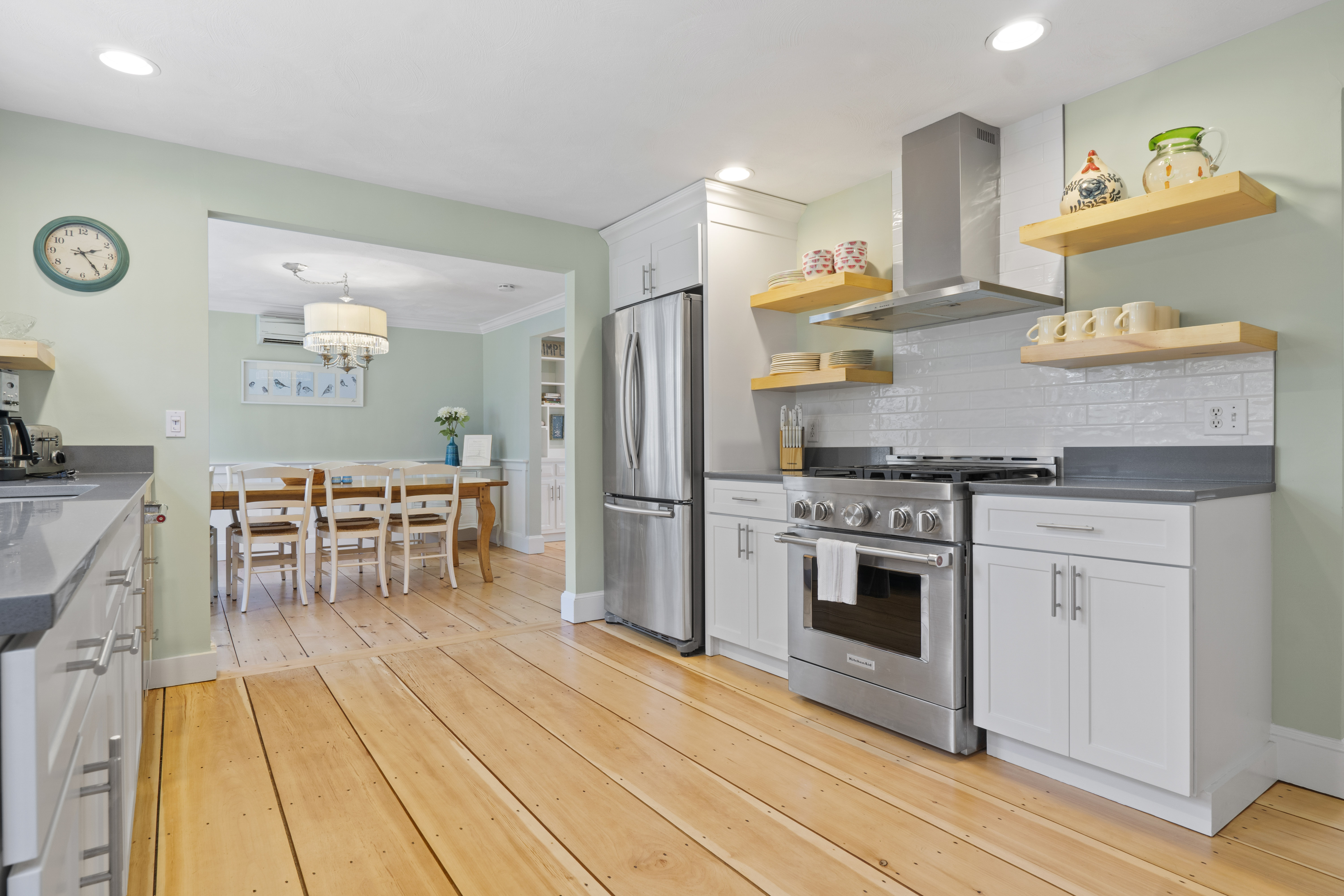 8 New Mill Street Nantucket, MA 02554 - Photo 12 of 14
