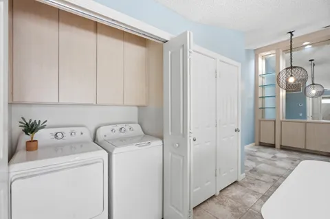 $355,000 | 10701 Chapman Oak Court, Palm Beach Gardens, FL 33410