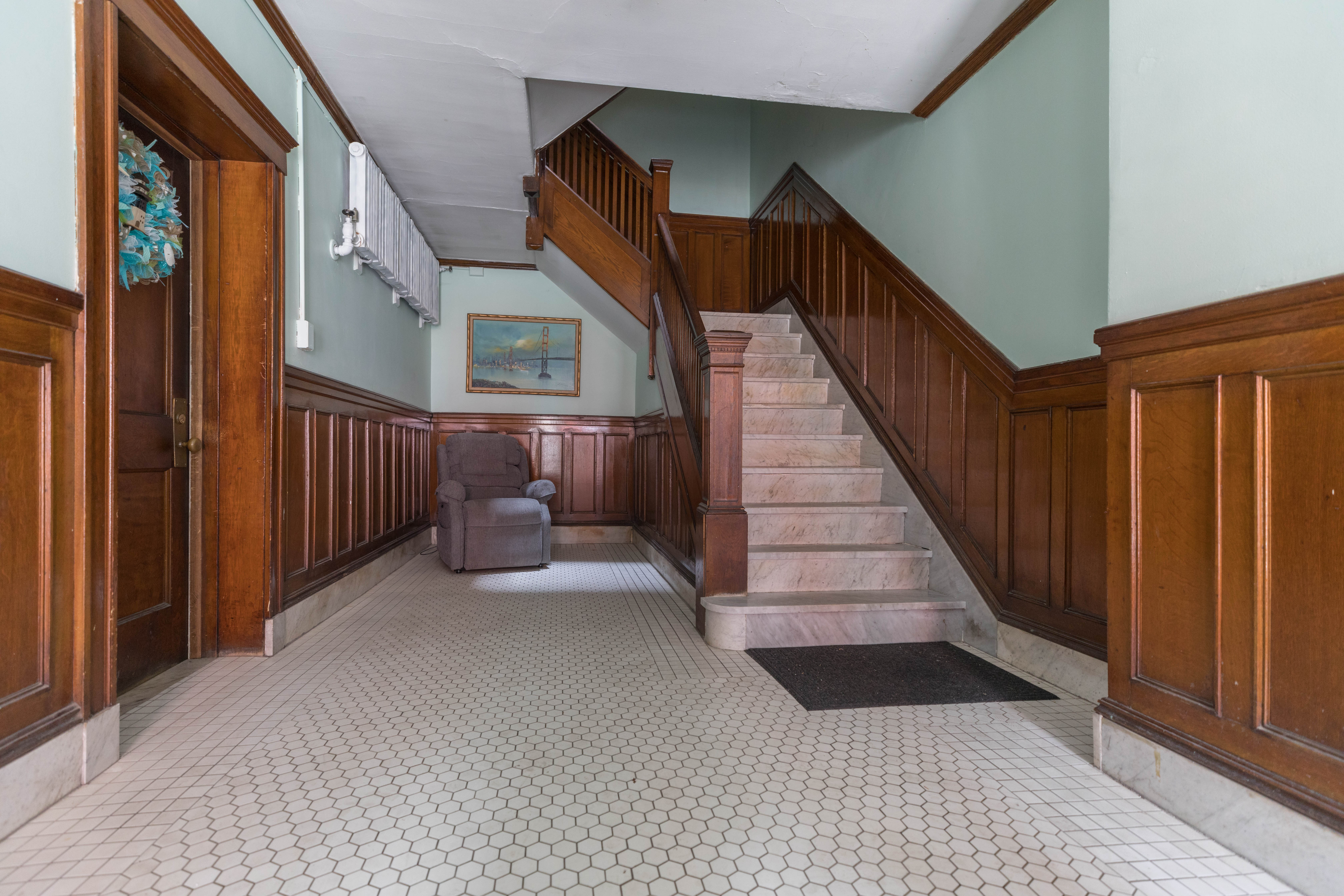 6 Claflin Road Brookline, MA 02445 - Photo 10 of 15