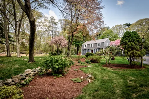 Contact Agent | 3 Bridle Path, Sherborn, MA 01770