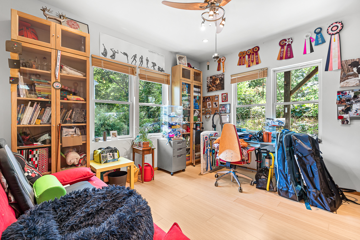 53 Sheridan Road Wellesley Hills, MA 02481 - Photo 30 of 75 Gallery Image 30