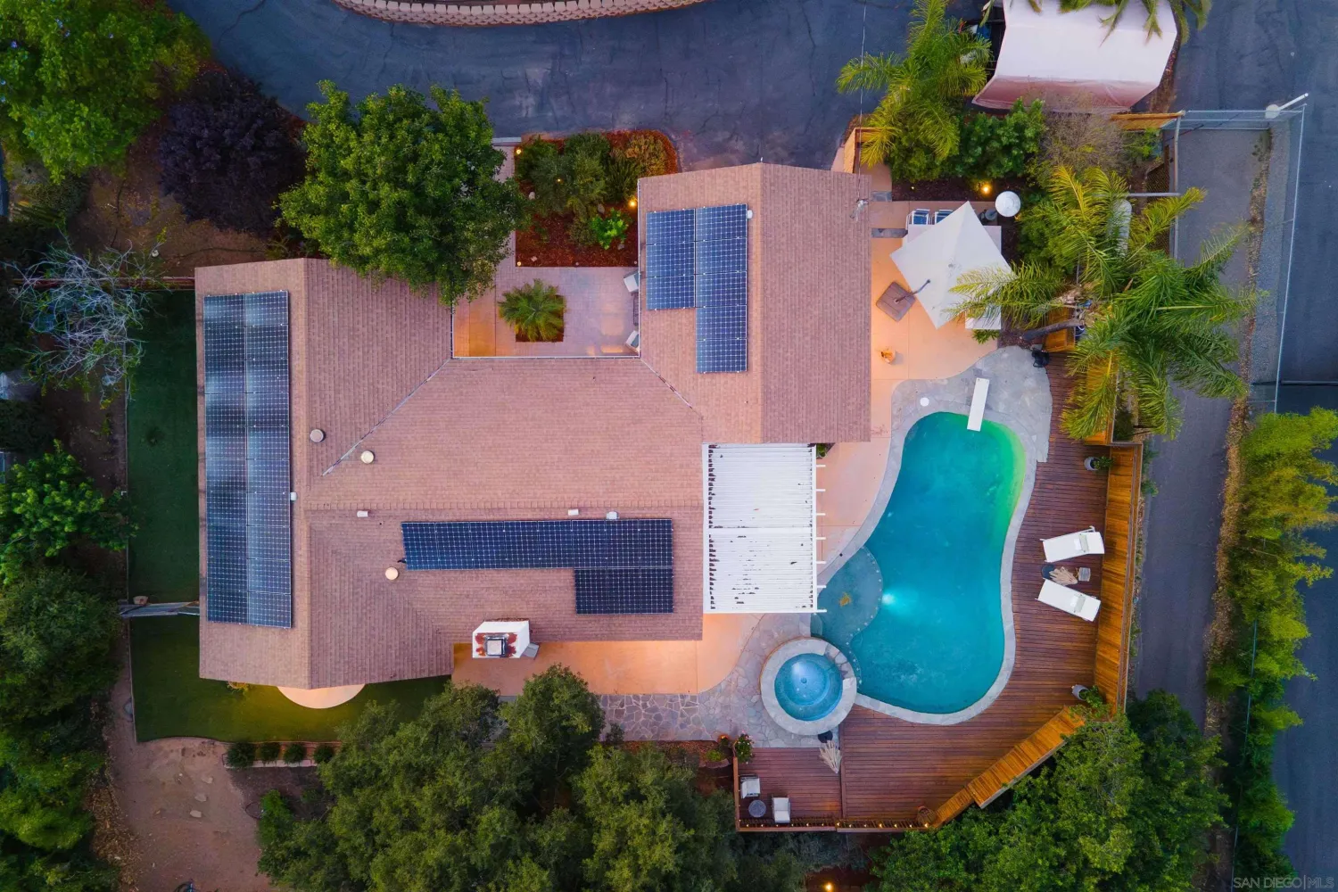 $1,349,000 | 1454 Romance Road, Escondido, CA 92029