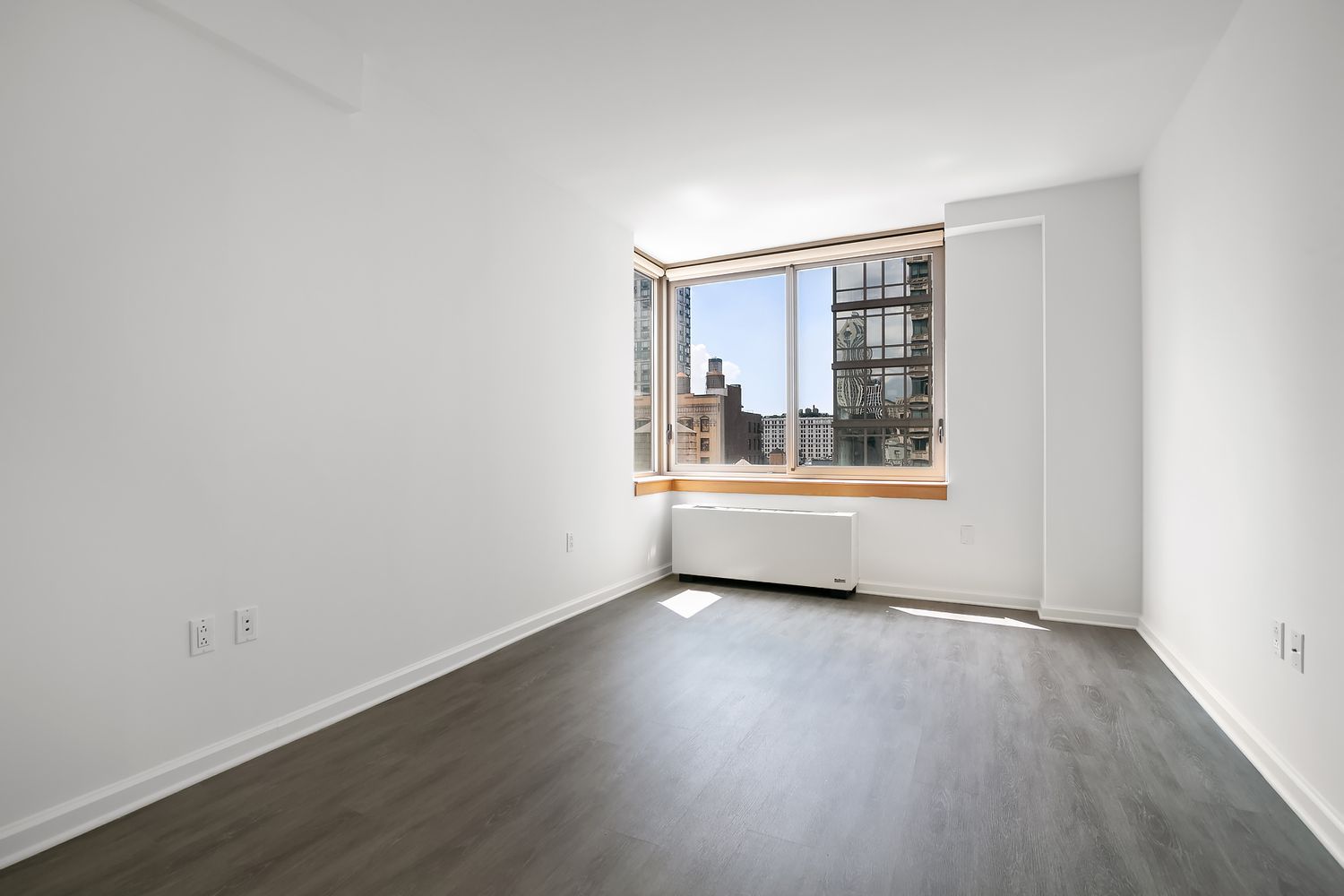 35 West 33rd Street, Unit 18D Manhattan, NY 10001 - Photo 2 of 28