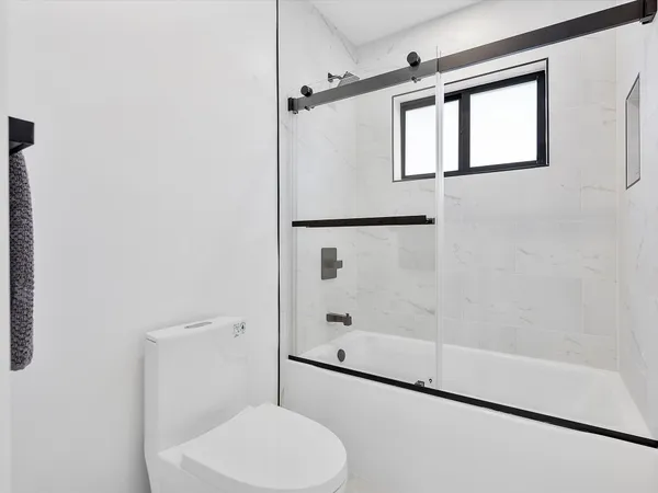 $8,500 | 1751 Northeast 138th Street, North Miami, FL 33181