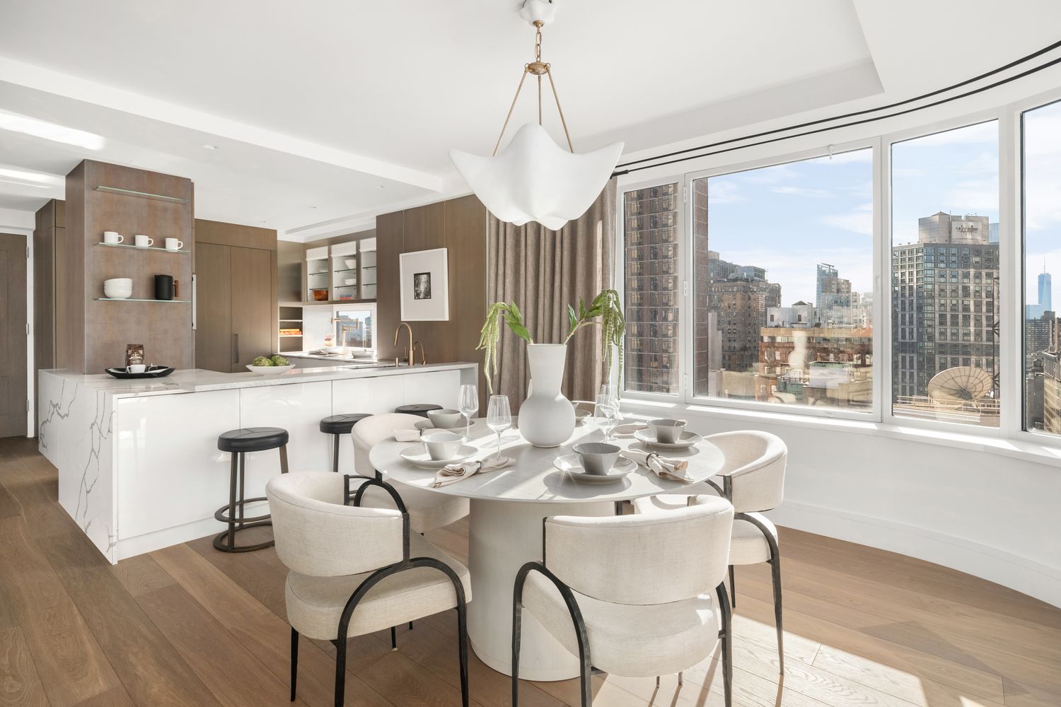 $3,261,296 | 211 Madison Avenue, Unit 26B | Murray Hill