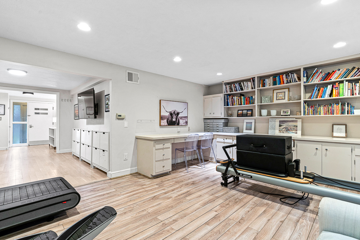 44 Rowena Road Newton Center, MA 02459 - Photo 13 of 16