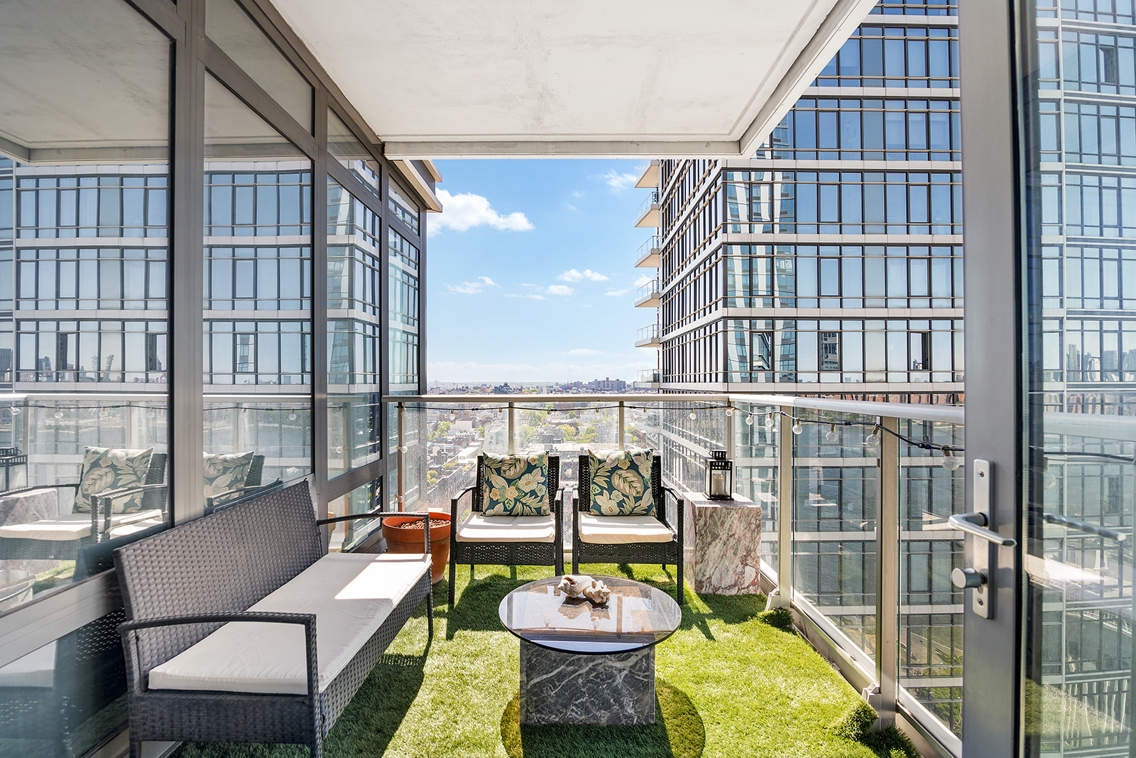 2 Northside Piers, Unit 20L Brooklyn, NY 11249 - Photo 4 of 13