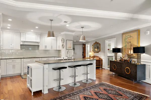 $995,000 | 1702 North Park Drive, Unit 25, Wilmington, DE 19806