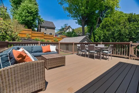 Contact Agent | Arborough Road, Roslindale, MA 02131