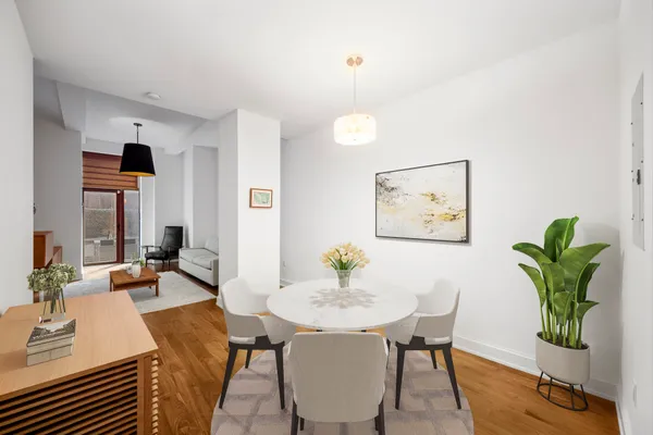 $1,400,000 | 140 West 22nd Street, Unit 2D | Chelsea