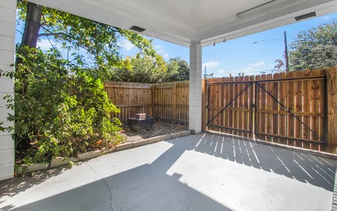 $550,000 | 712 Columbus Drive, Savannah, GA 31405