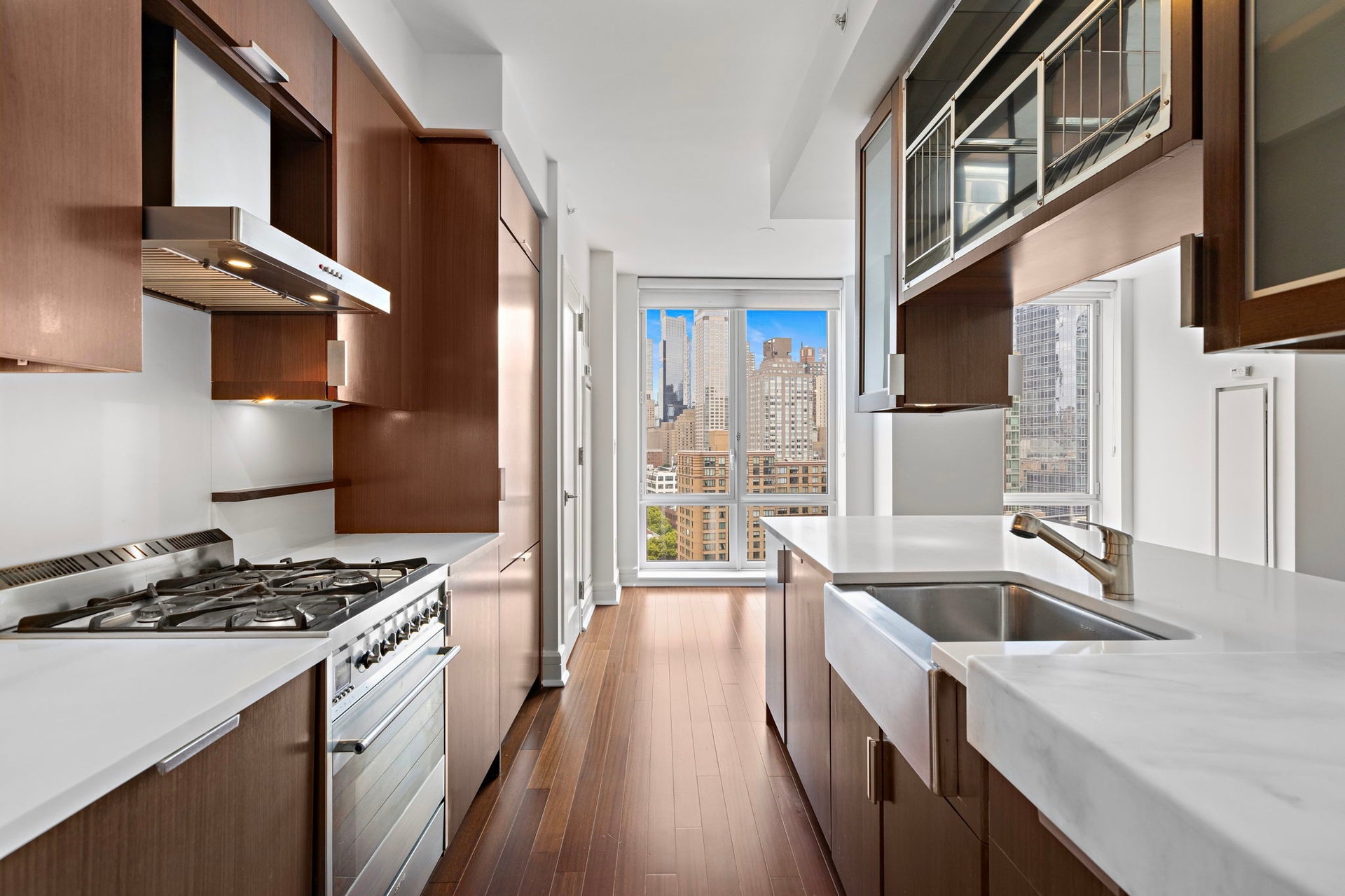 60 Riverside Boulevard, Unit 1908 Manhattan, NY 10069 - Photo 4 of 20 Gallery Image 4