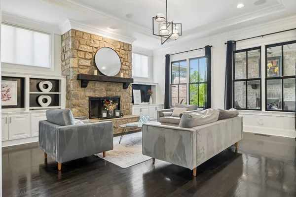 $2,100,000 | 1040 Falling Leaf Circle, Brentwood, TN 37027
