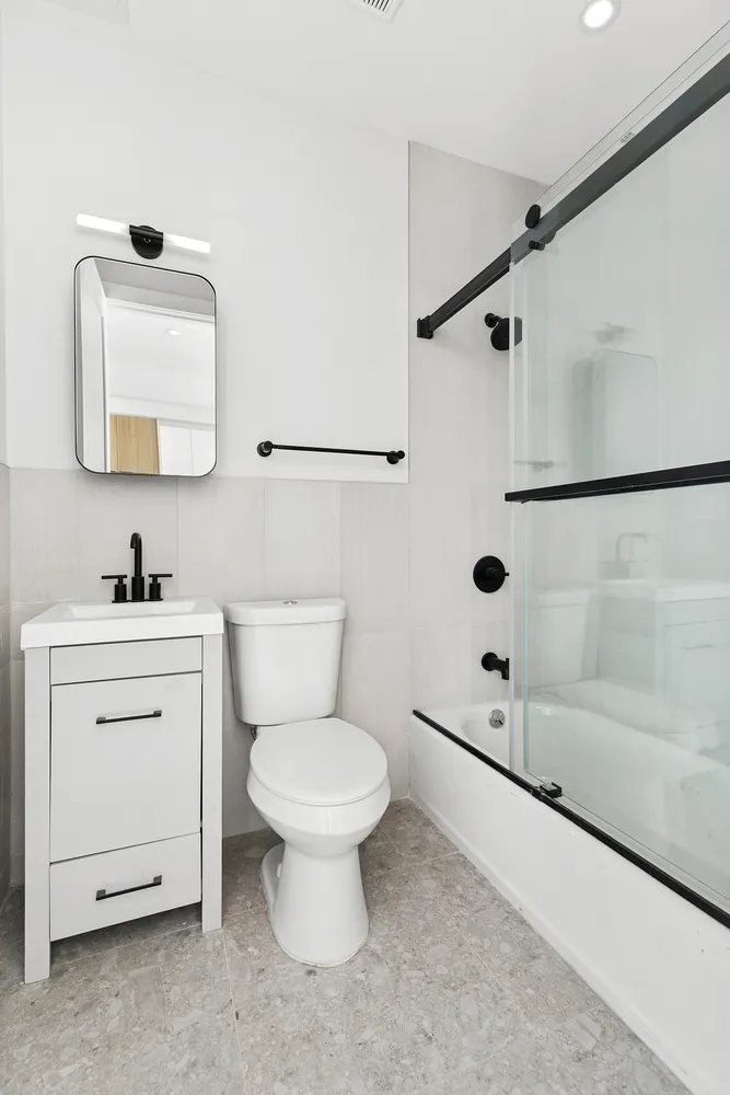 $2,910 | 647 Dekalb Avenue, Unit 3B | Bedford-Stuyvesant