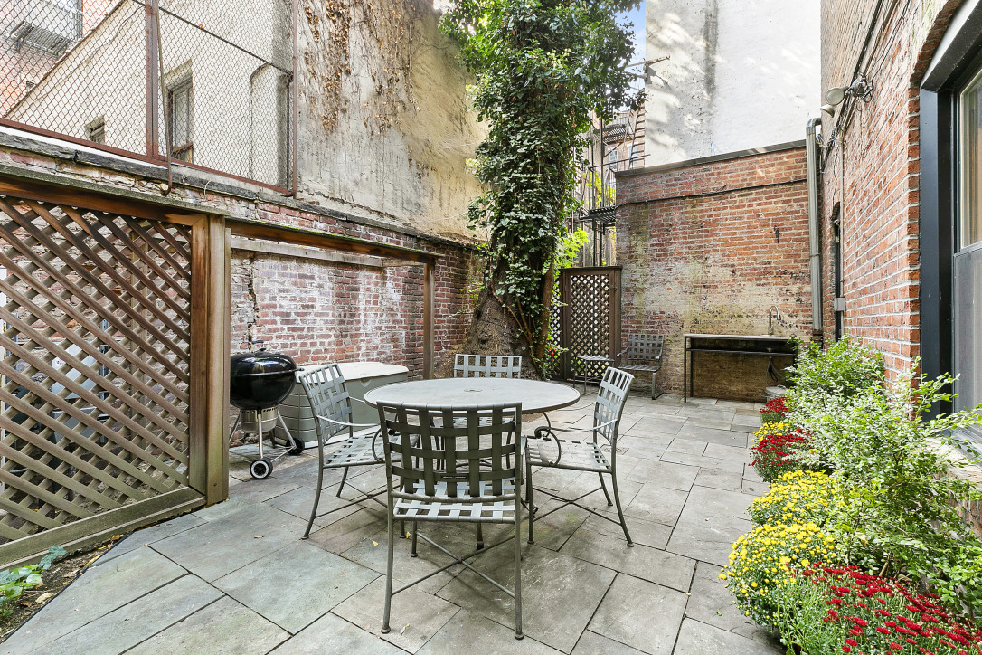 242 East 15th Street, Unit 1 Manhattan, NY 10003 - Photo 13 of 17