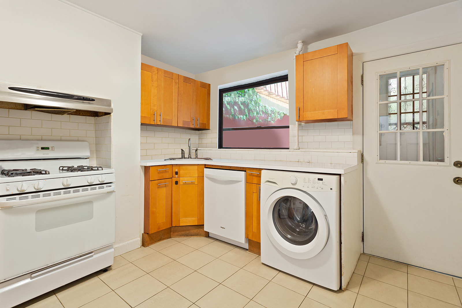 311 Cumberland Street, Unit 1 Brooklyn, NY 11238 - Photo 4 of 10