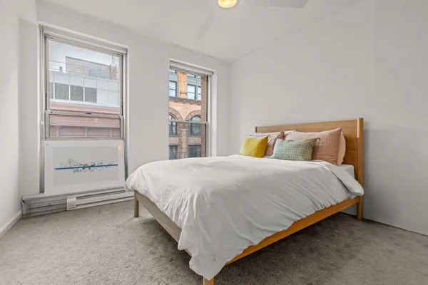 $4,450 | 23 Waverly Place, Unit 6M | Greenwich Village