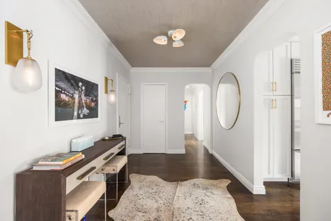 $1,995,000 | 150 East 77th Street, Unit 10D | Lenox Hill