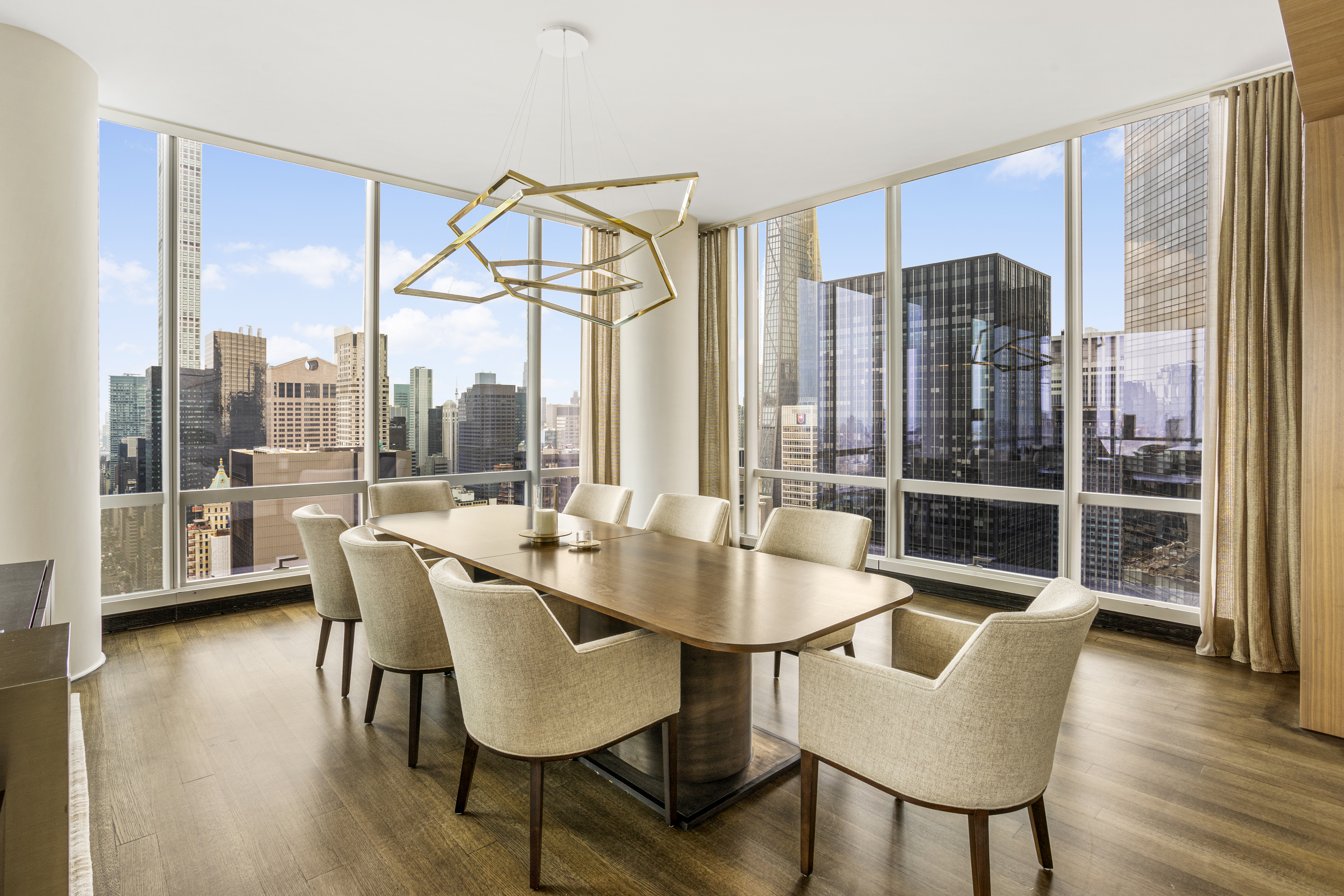 157 West 57th Street, Unit 47C Manhattan, NY 10019 - Photo 6 of 17