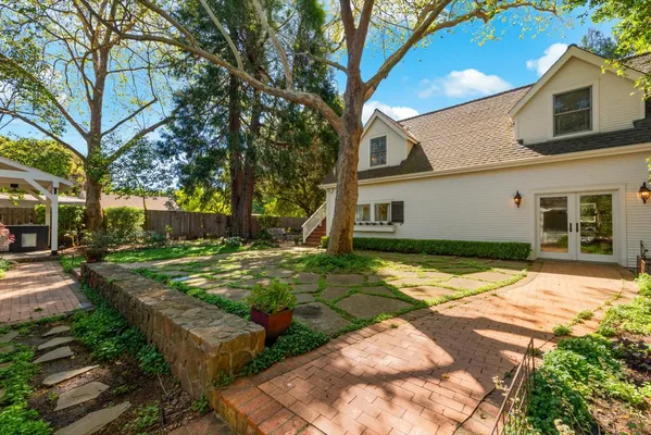 $3,050,000 | 4011 East 3rd Avenue, Napa, CA 94558