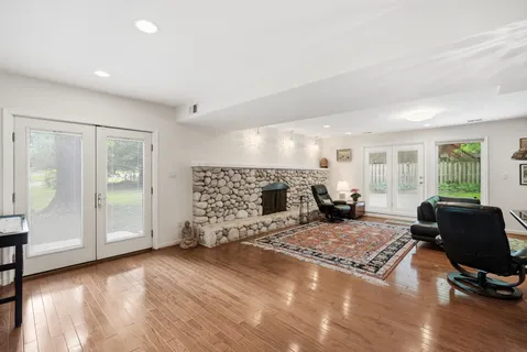 $1,295,000 | 9820 Conestoga Way, Potomac, MD 20854