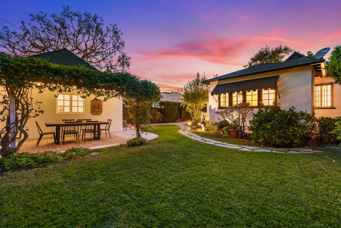 $1,849,000 | 926 Burnside Avenue, Los Angeles, CA 90036