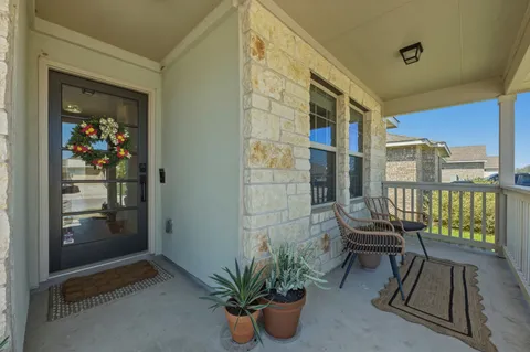 $299,900 | 12425 Ostrich Trail, Manor, TX 78653