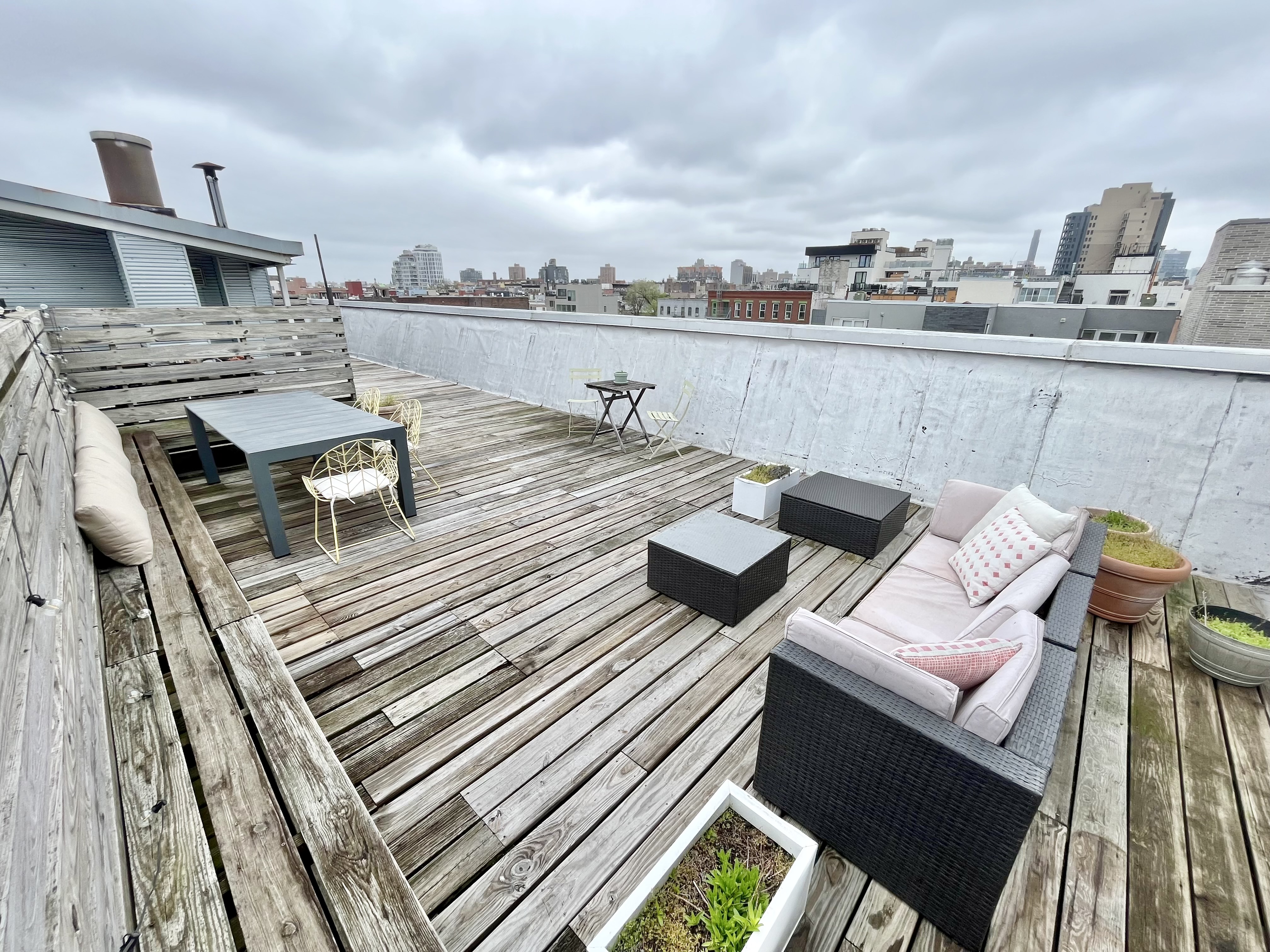 100 North 3rd Street, Unit 3E Brooklyn, NY 11249 - Photo 13 of 15 a view of a terrace with seating area