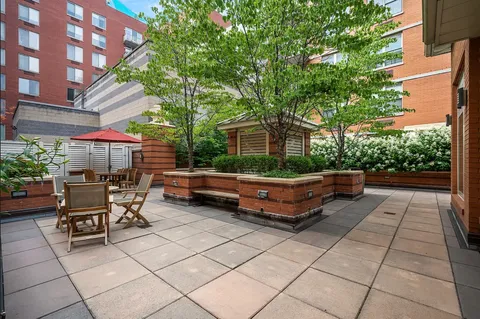 $950,000 | 313 West 119th Street, Unit 4E | Harlem