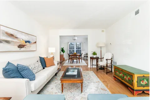 $325,000 | 7 Scotland Place Northwest, Atlanta, GA 30318