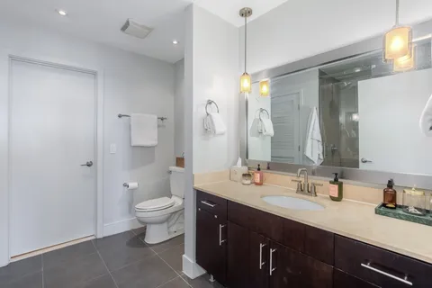 $575,000 | 910 M Street Northwest, Unit 910, Washington, DC 20001