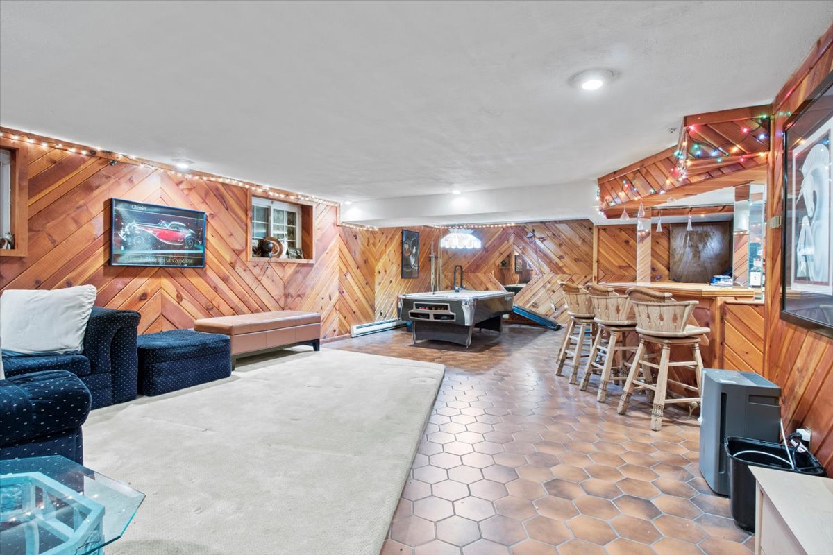 36 Shore Rd Lane Brooklyn, NY 11209 - Photo 24 of 34