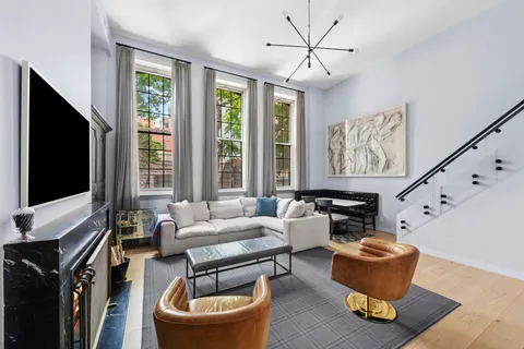$2,995,000 | 174 Pacific Street, Unit 1A | Cobble Hill