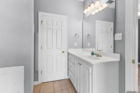 $285,000 | 8929 Worthington Estates Avenue, Baton Rouge, LA 70810