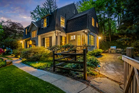 $880,000 | 401 Edgevale Road, Baltimore, MD 21210
