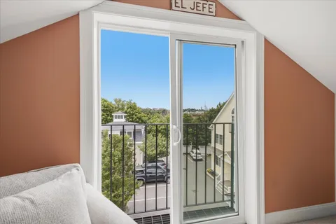 $849,000 | 9 Park Street, Unit 10, Dorchester, MA 02122