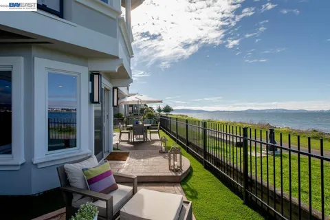 $4,495,000 | 16 Killarney Place, Alameda, CA 94502